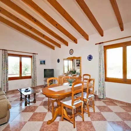 Rosaleda Villa *